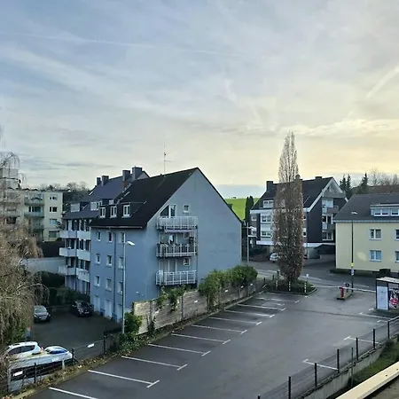 Modern Priv-room -gym-balcony- Ideal For Work&rest Apartamento Essen