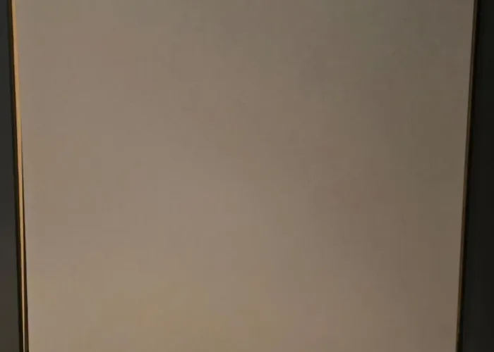 Modern Priv-room -gym-balcony- Ideal For Work&rest Essen