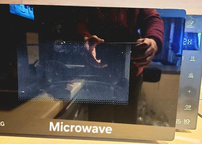 Modern Priv-room -gym-balcony- Ideal For Work&rest